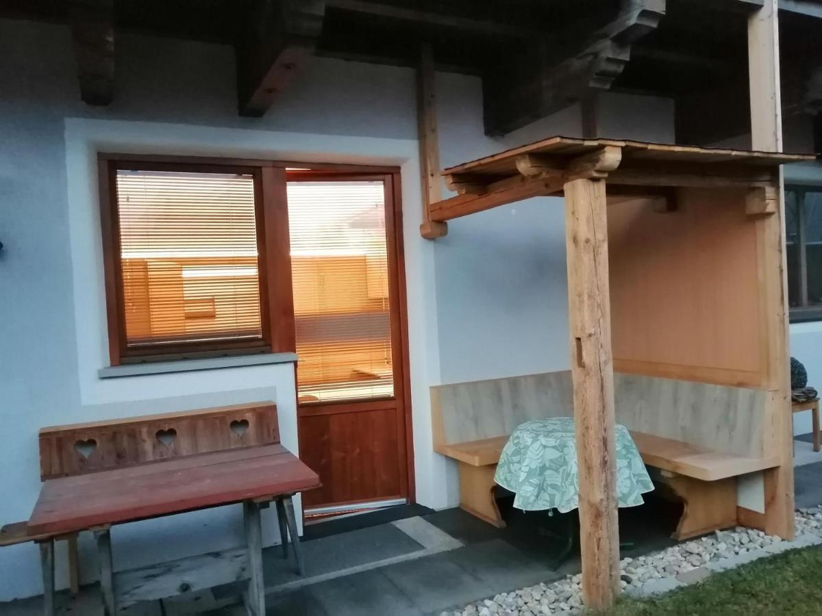 Appartement Geisler Fuegen Ngoại thất bức ảnh