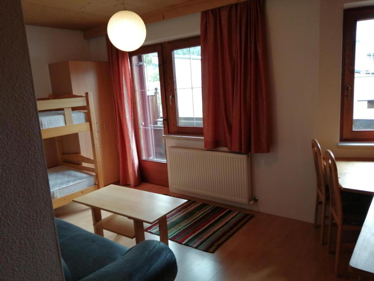 Appartement Geisler Fuegen Ngoại thất bức ảnh