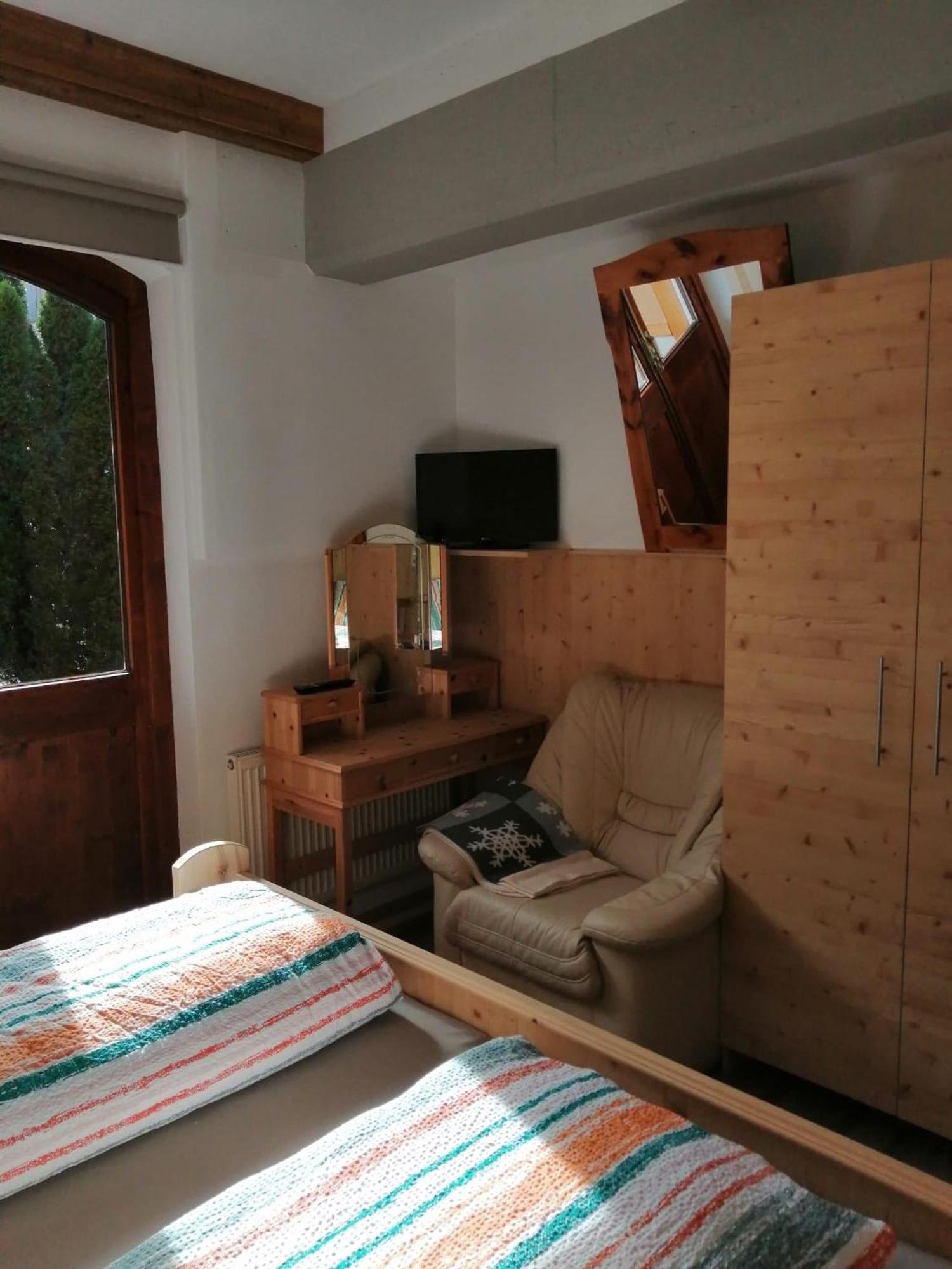 Appartement Geisler Fuegen Ngoại thất bức ảnh
